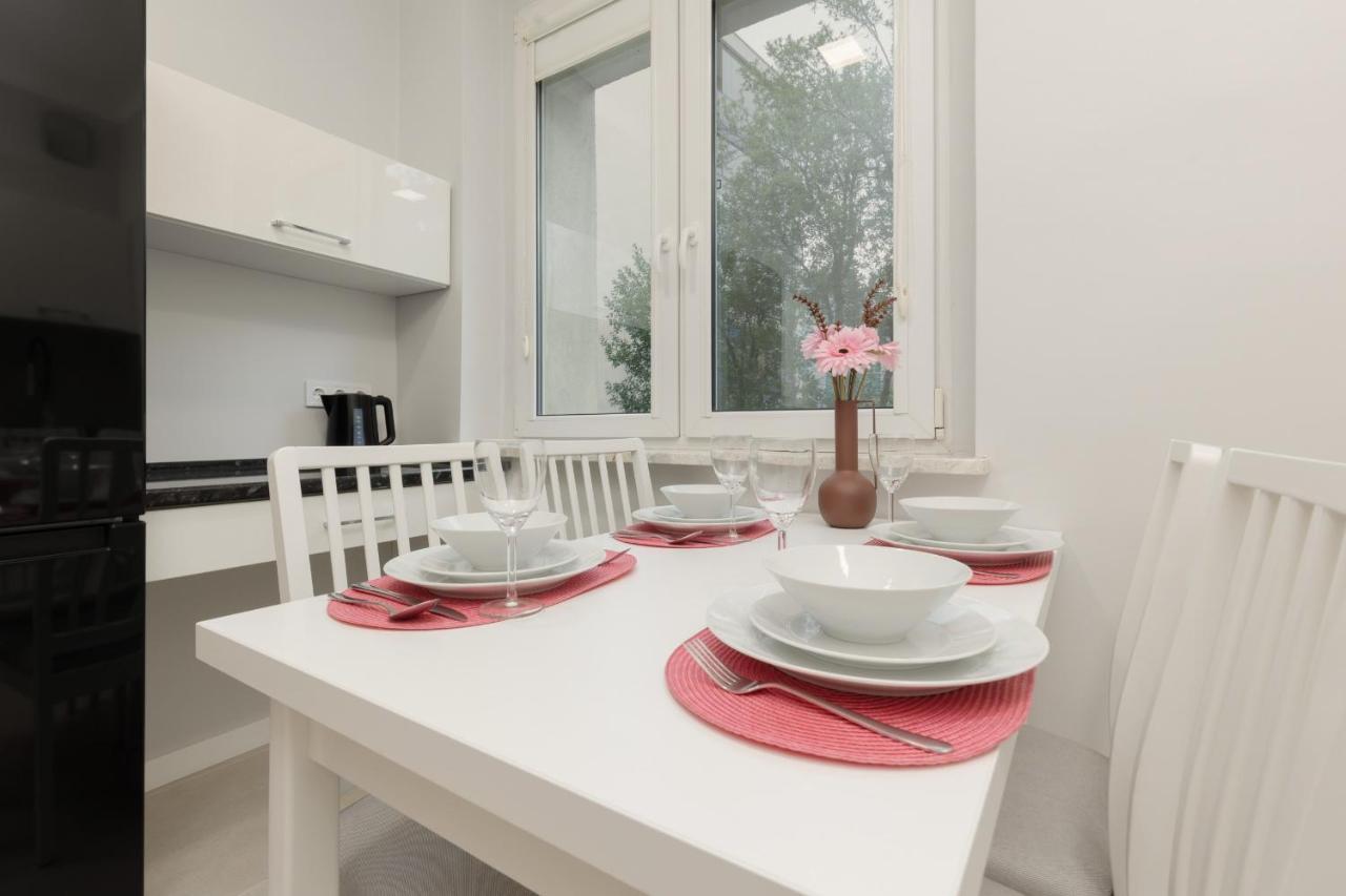 Bright Apartment Kasprzaka Warsaw Wola Near Metro Station By Noclegi Renters Εξωτερικό φωτογραφία